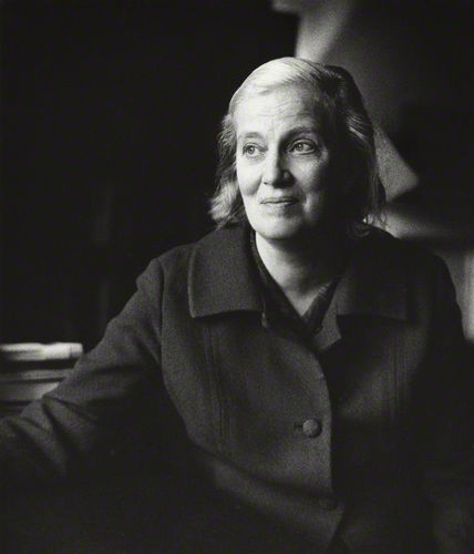 多萝西·霍奇金,摄于 1969 年(godfrey argent/national portrait