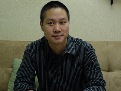 谢家华(tony hsieh)