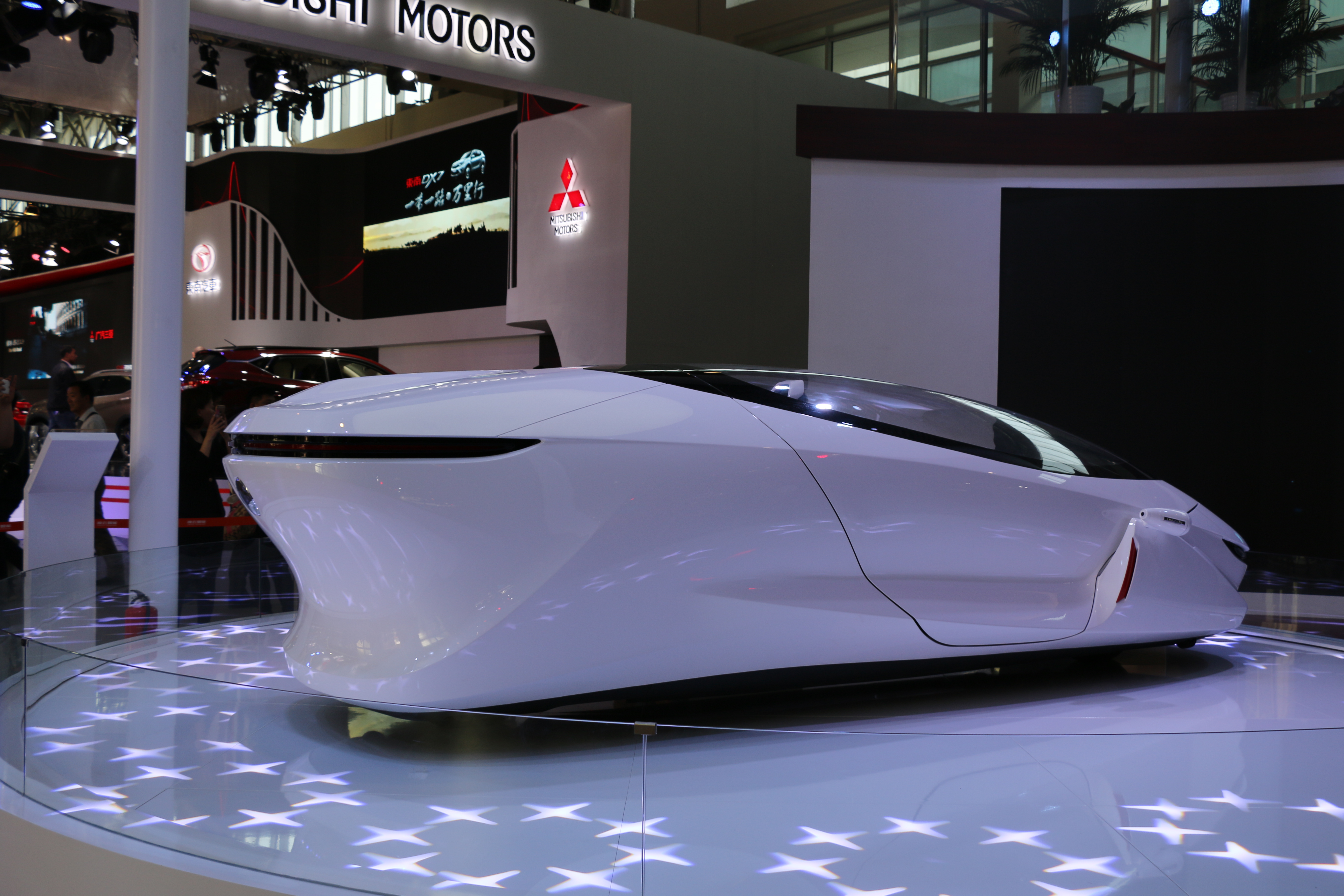 什么两个轮子的车怎么就不能算汽车了